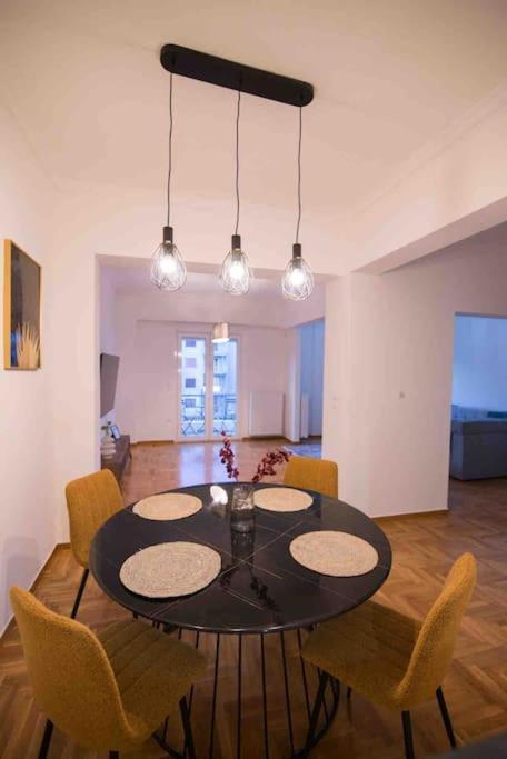 Egoiste Athens Apartment ภายนอก รูปภาพ